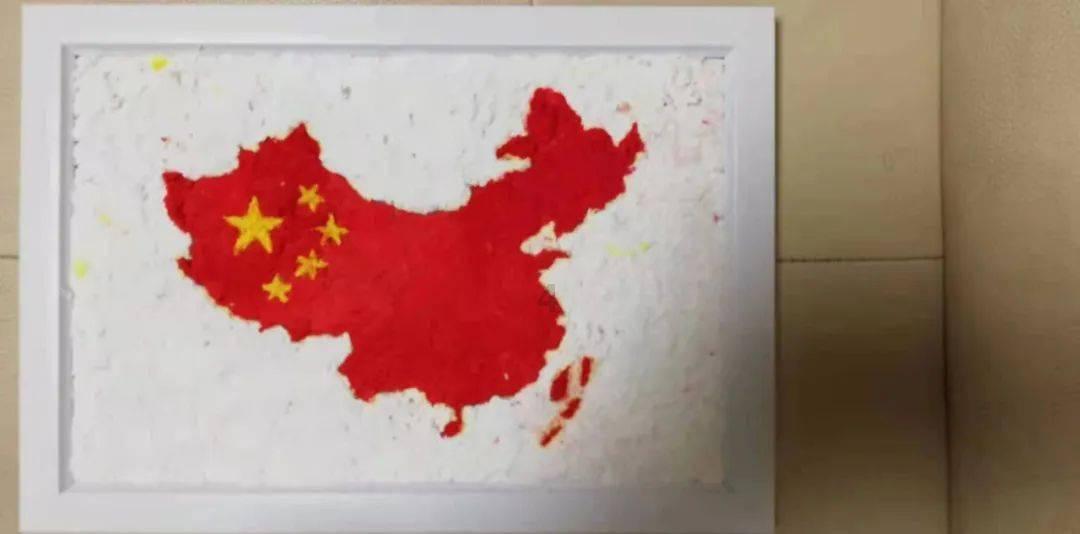 逃离昏暗下的小村